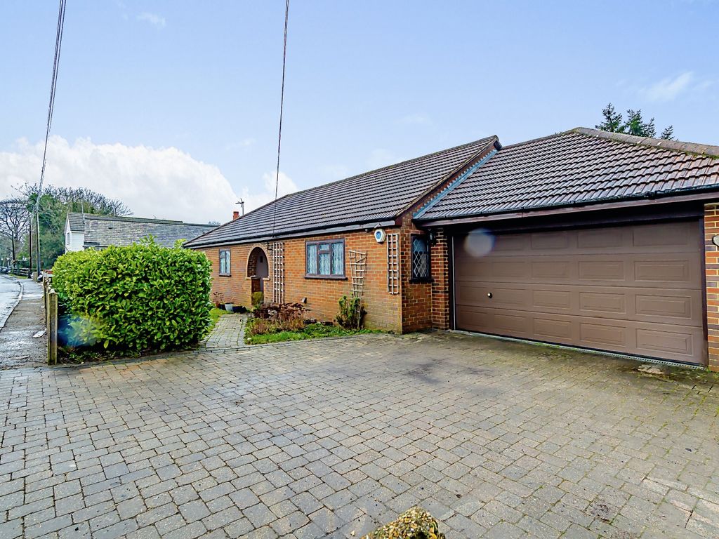 3 bed bungalow for sale in Main Road, Westerham TN16 Zoopla