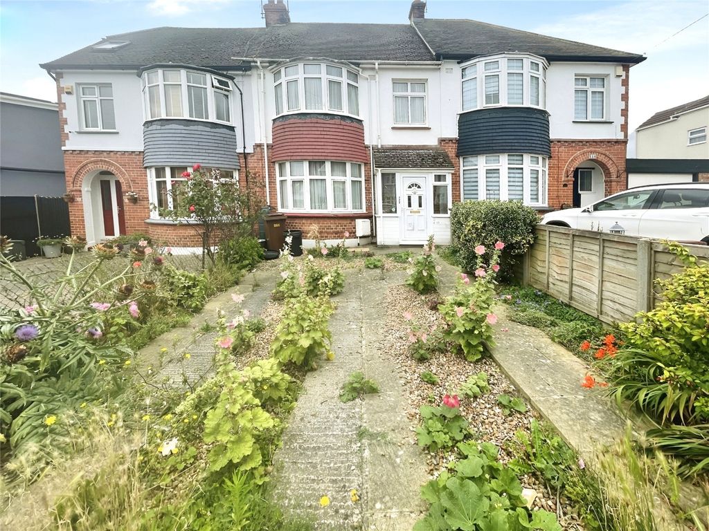 3 bed terraced house for sale in Featherby Road, Gillingham, Kent ME8