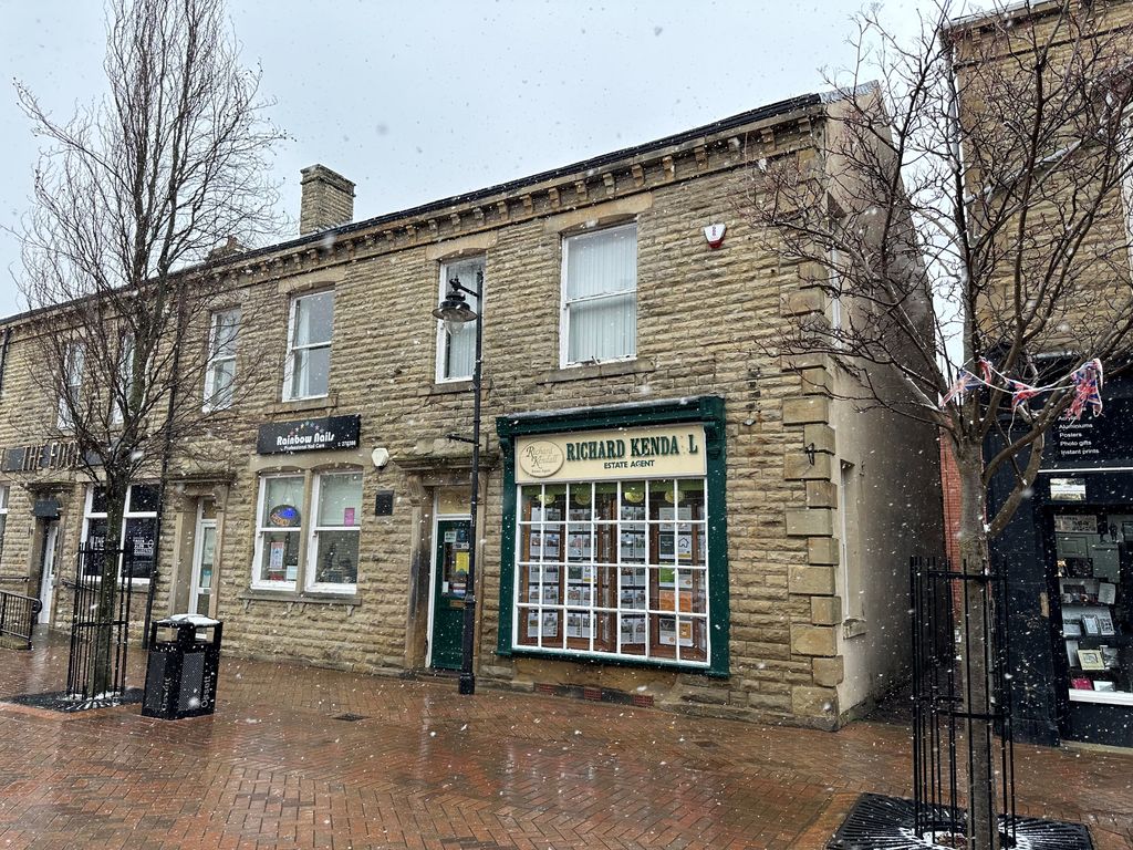 Retail premises for sale in Station Road, Ossett WF5, £225,000 Zoopla