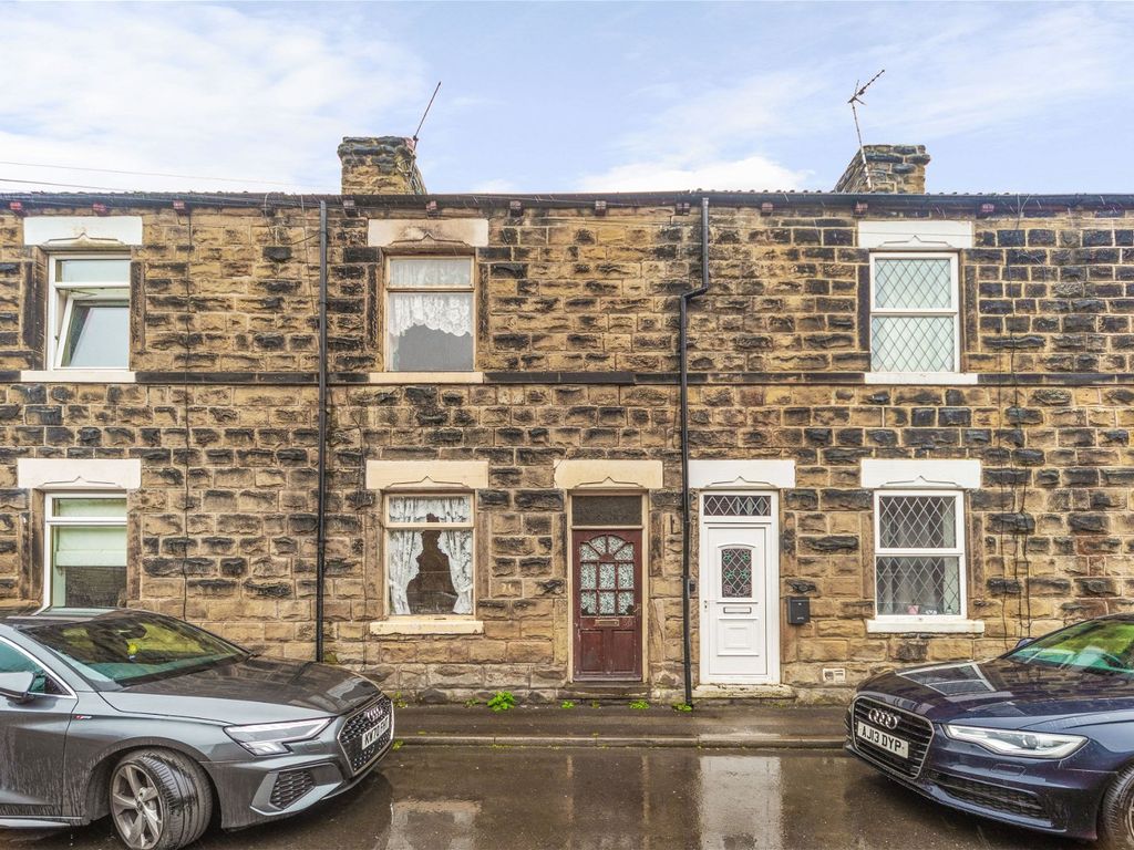 2 bed terraced house for sale in Bracken Hill, Ackworth WF7, £100,000