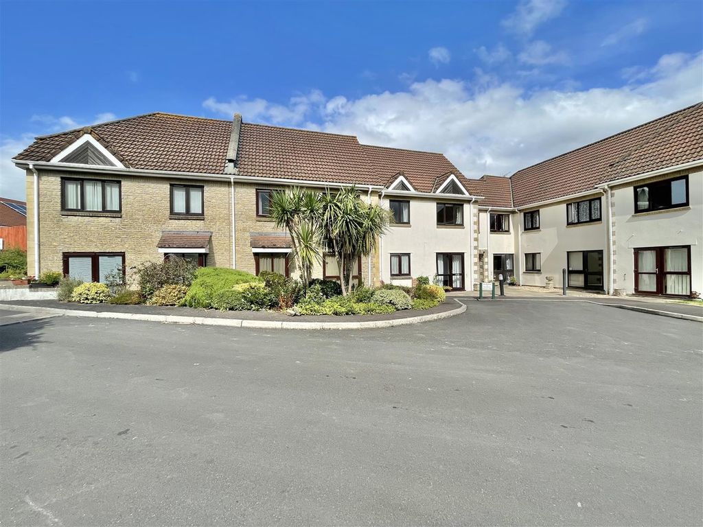 1 bed flat for sale in Station Road, Cheddar BS27 Zoopla