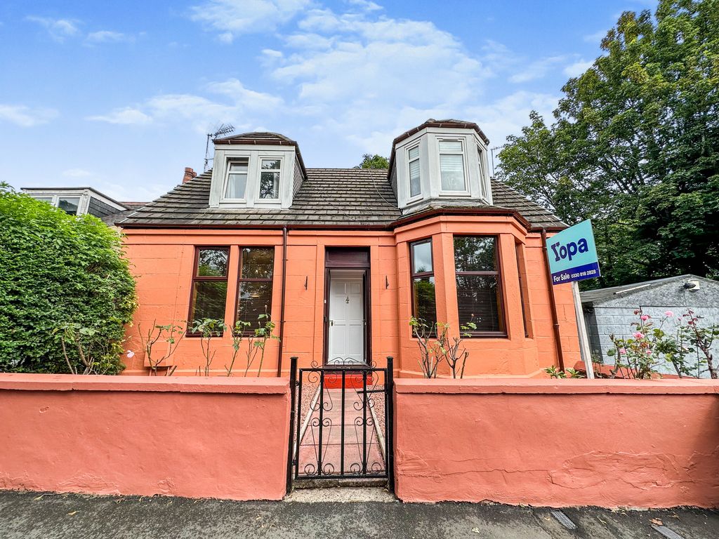 2 bed flat for sale in Murray Street, Paisley PA3, £100,000 Zoopla