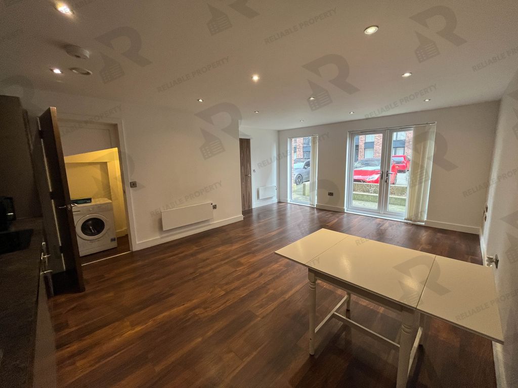 3 bed flat for sale in Ordsall Lane, Salford M5 Zoopla