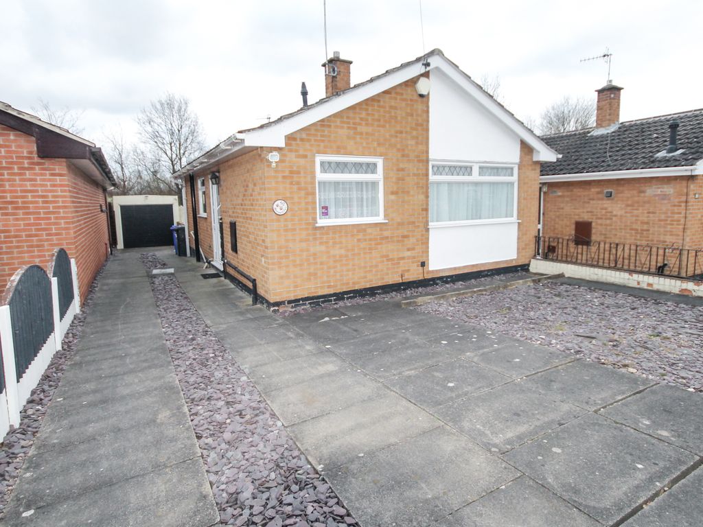 2 bed detached bungalow for sale in Grenville Drive, Ilkeston DE7 Zoopla