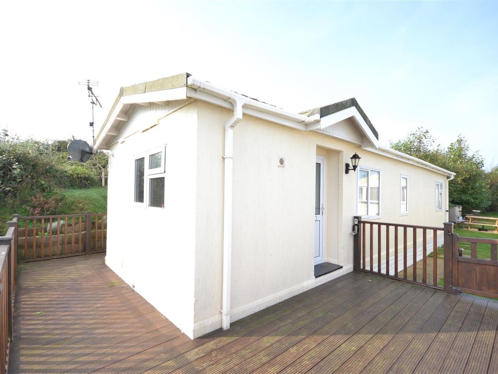 1 bed detached bungalow for sale in Beacon Road, Trimingham, Norwich