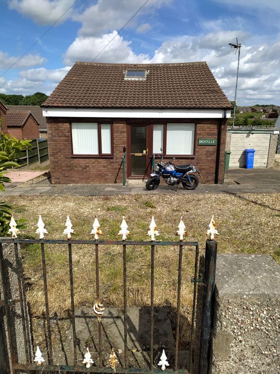 2 bed bungalow for sale in Hornsea Bridge Industrial Estate, Old Bridge