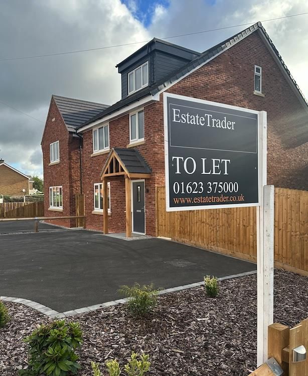 4 bed detached house to rent in Big Barn Lane, Mansfield NG18, £1,550