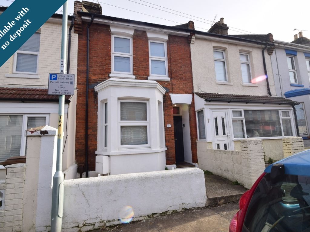 2 bed terraced house to rent in Tennyson Road, Gillingham ME7 Zoopla