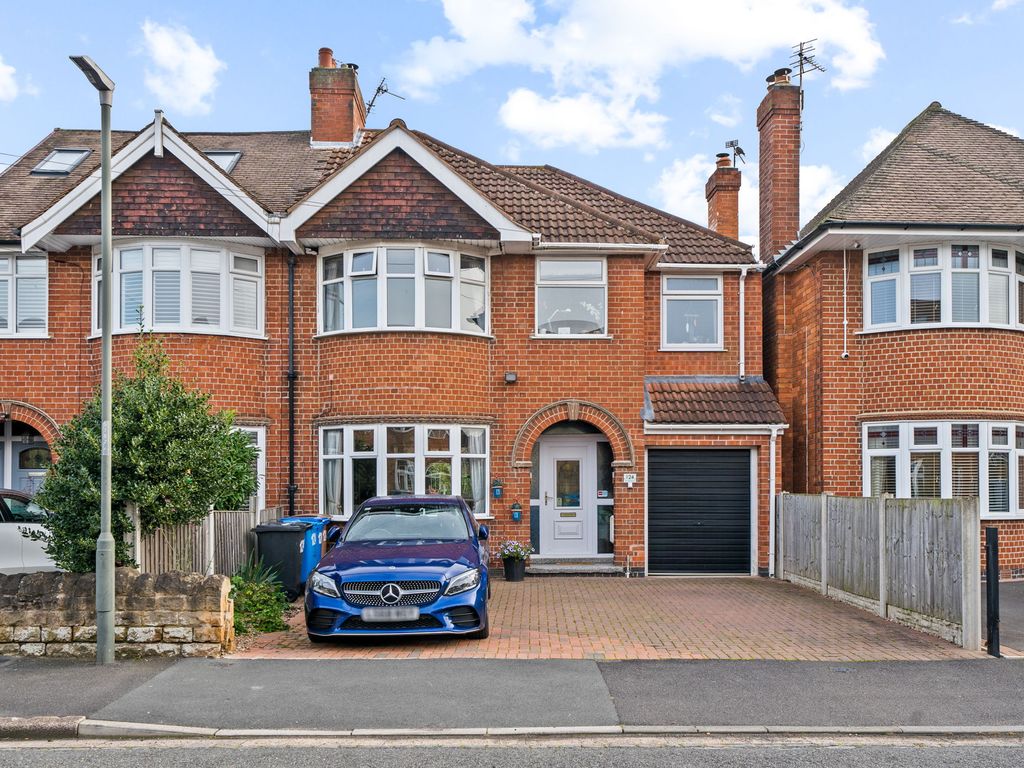 4 bed semidetached house for sale in Trowell Grove, Long Eaton