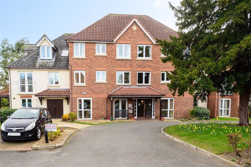 2 bed flat for sale in Easterfield Court, Driffield YO25 Zoopla