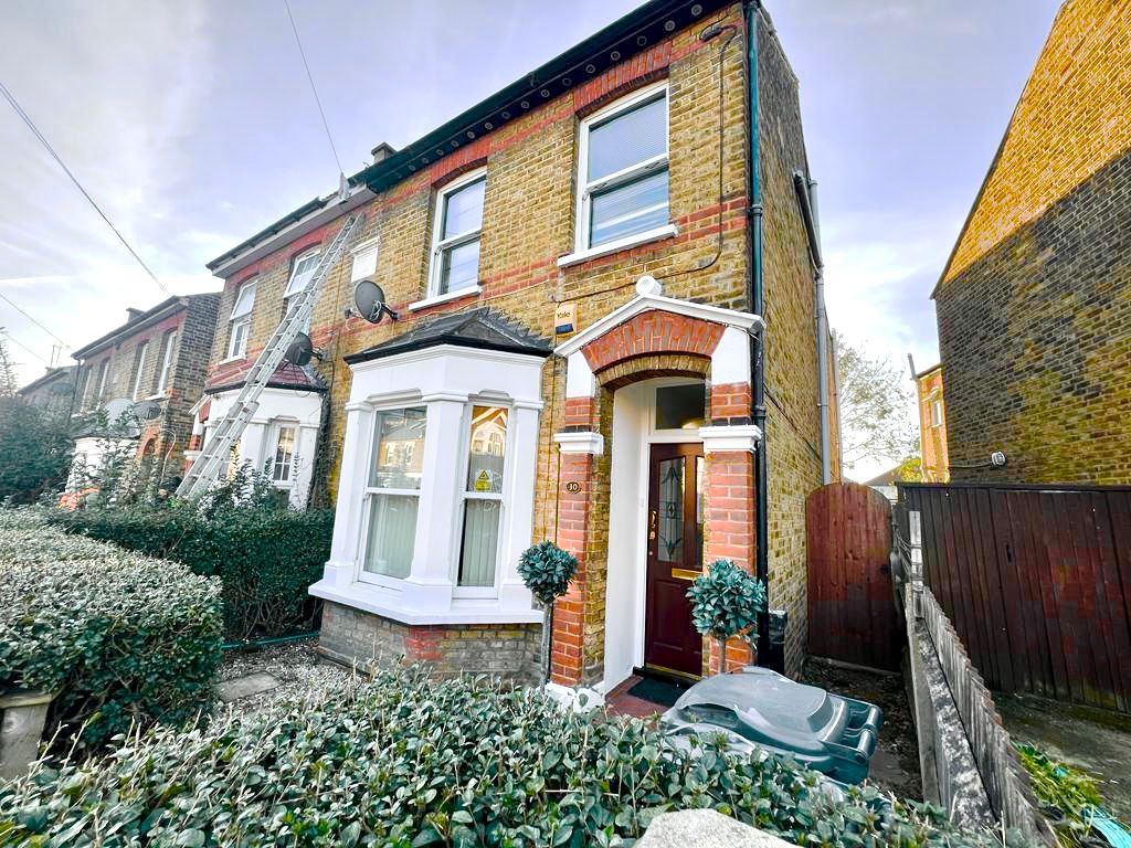 4 bed flat to rent in Alexandra Road, Hounslow TW3 Zoopla