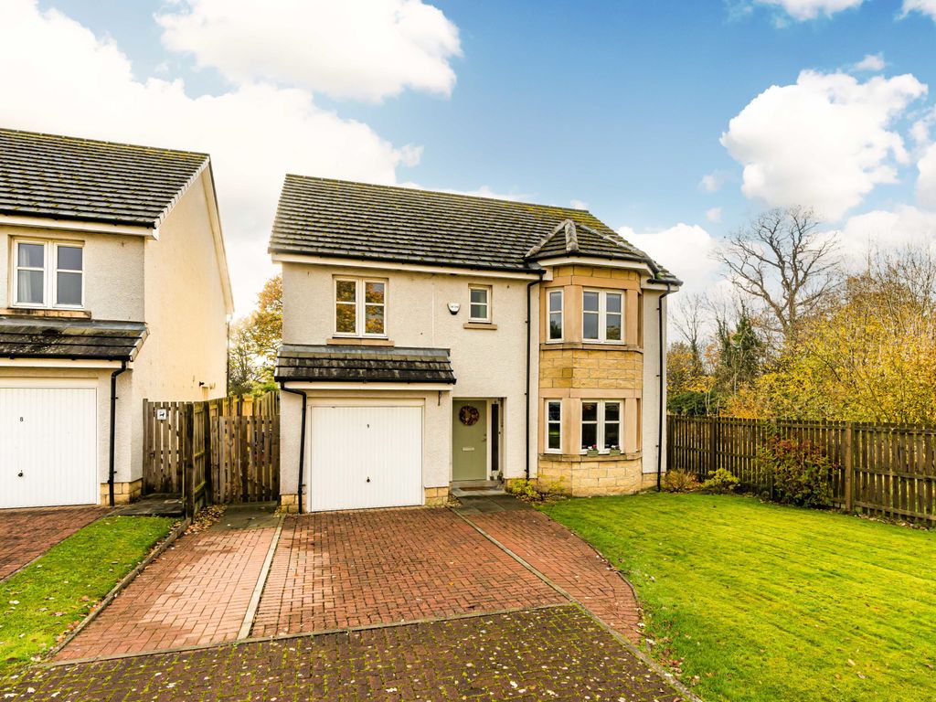 4 bed property for sale in 9 Roanshead Crescent, Easthouses EH22, £