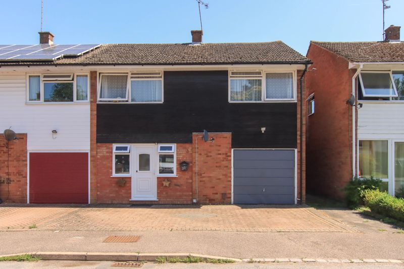 4 bed terraced house for sale in Longbridge Close, Tring HP23 Zoopla