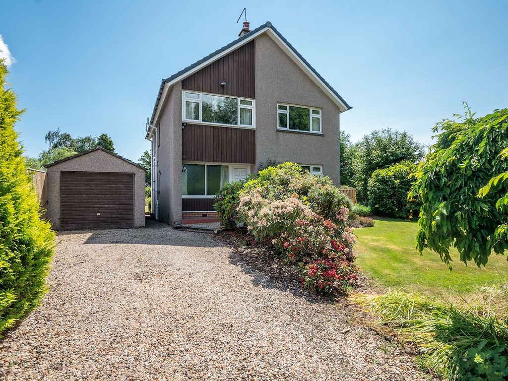 4 bed detached house for sale in Dermoch Drive, Dunblane FK15 Zoopla