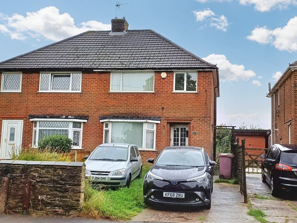 3 bed semidetached house for sale in Chesterfield Road, Grassmoor