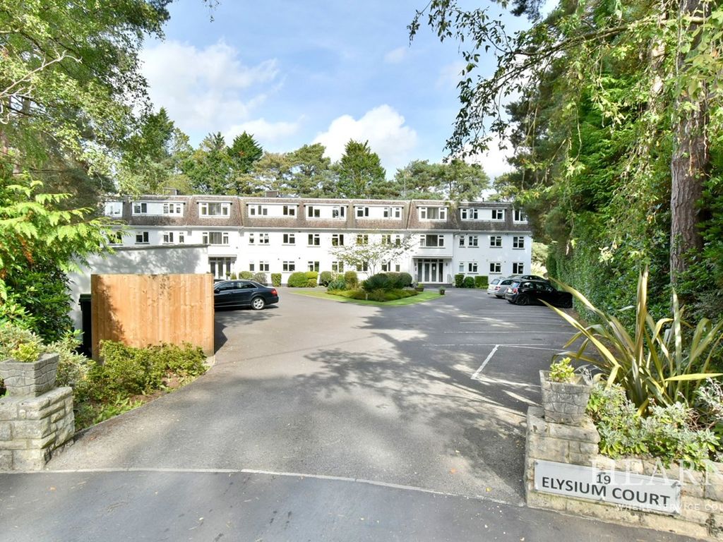 2 bed flat for sale in 19 Aldridge Road, Ferndown BH22 Zoopla