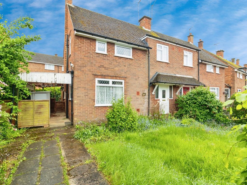 3 bed semidetached house for sale in East Street, Leighton Buzzard LU7