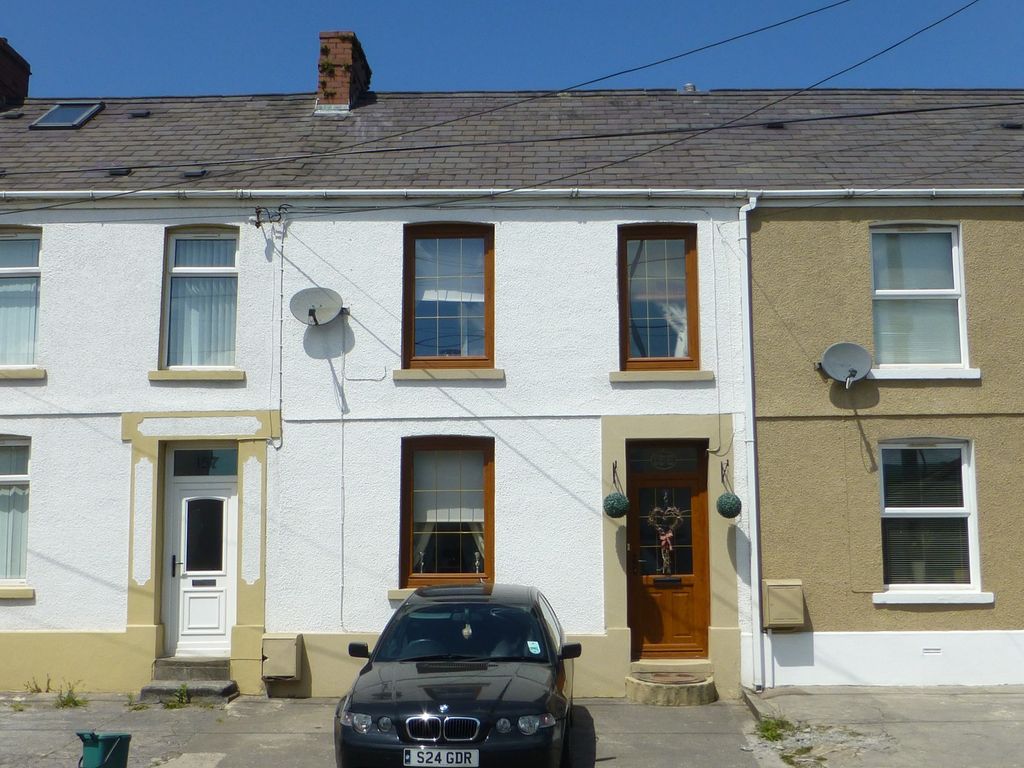 2 bed terraced house for sale in Penybanc Road, Ammanford
