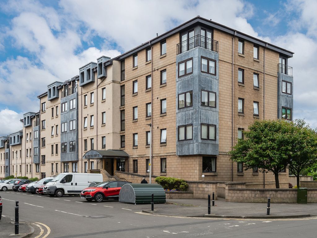 2 bed flat for sale in Roseburn Drive, Edinburgh EH12 Zoopla