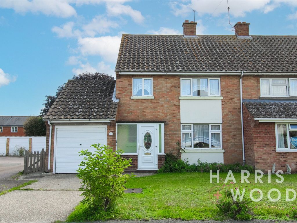 3 bed semidetached house for sale in Mary Warner Road, Ardleigh