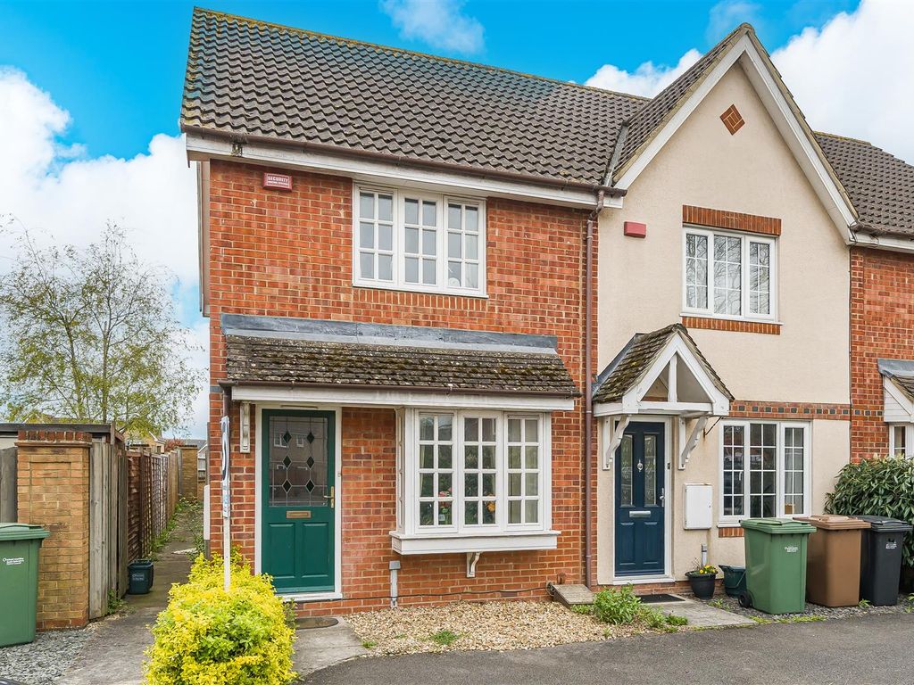 2 bed end terrace house for sale in Chinnock Brook, Didcot OX11 Zoopla