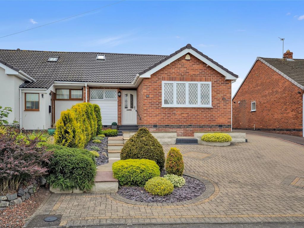 3 bed semidetached bungalow for sale in Anson Road, Shepshed