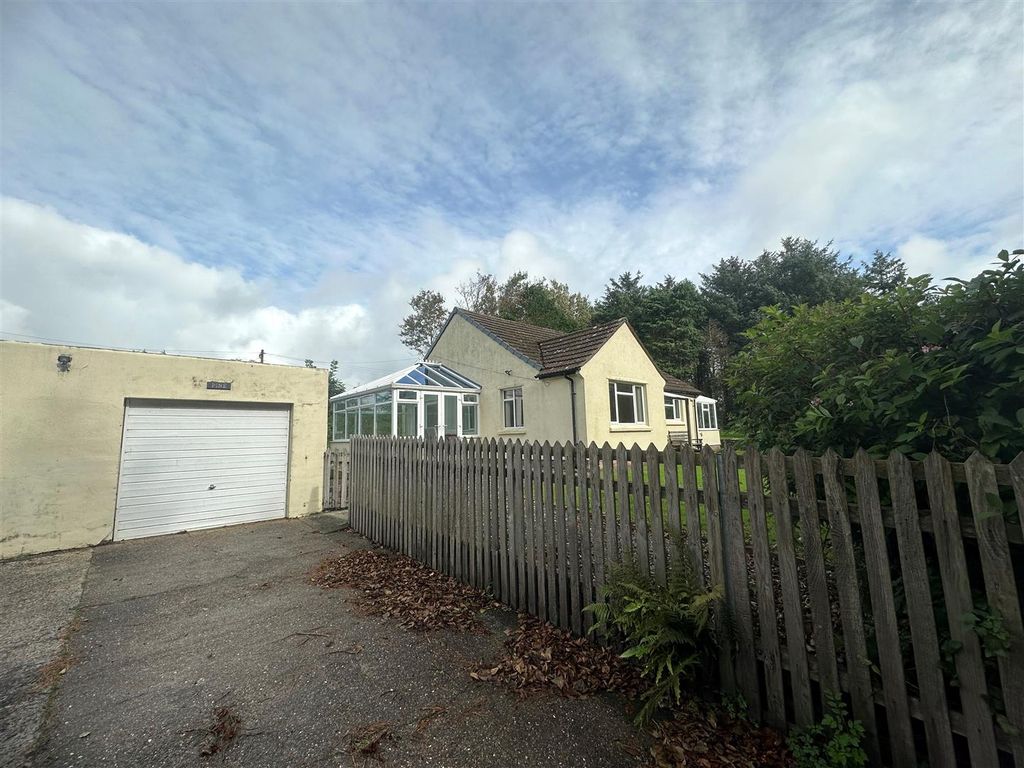 2 bed detached bungalow to rent in Hartland, Bideford EX39, £825 pcm