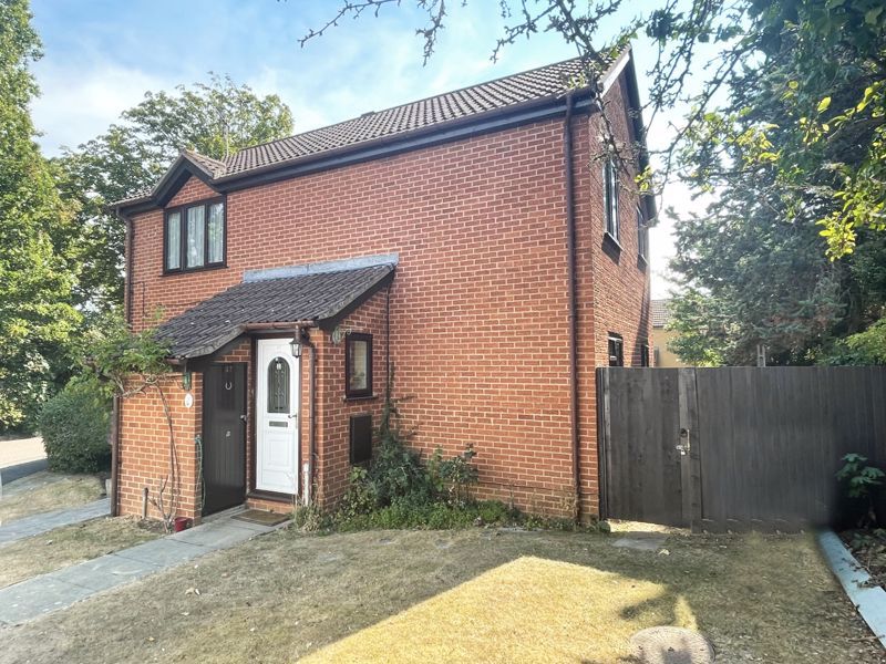 2 bed for sale in Capel Road, Sittingbourne ME10 Zoopla
