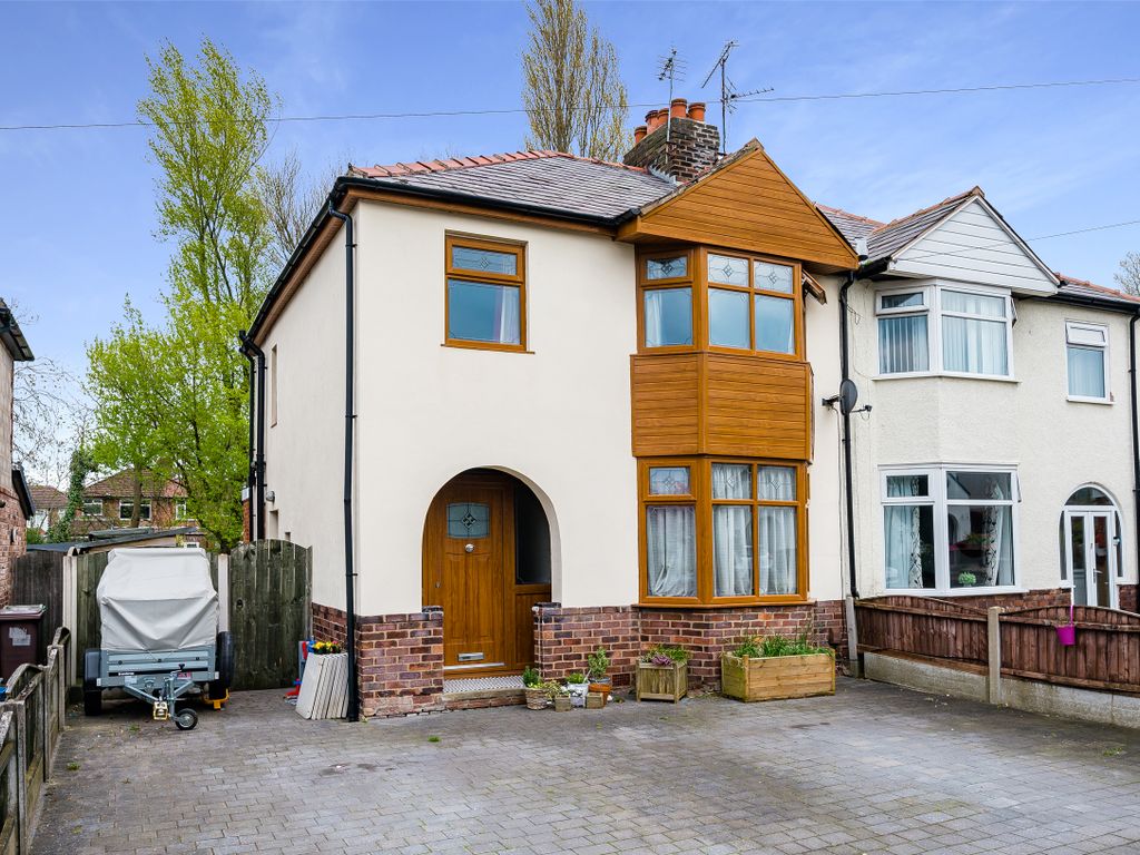 3 bed semidetached house for sale in Brookside Avenue, Eccleston, St
