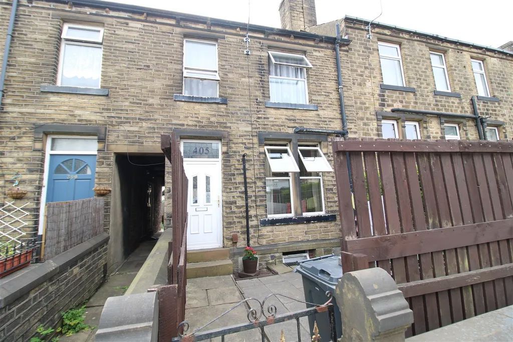 2 bed terraced house for sale in Blackmoorfoot Road, Crosland Moor