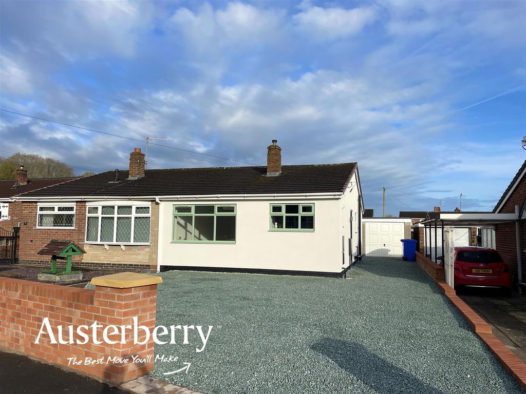 2 bed semidetached bungalow for sale in Stradbroke Drive, Longton