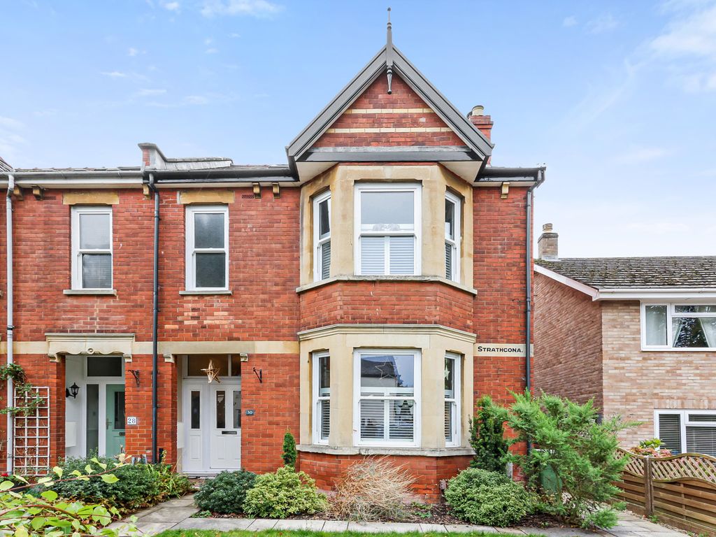 Keynsham Road Cheltenham Gloucestershire GL53  