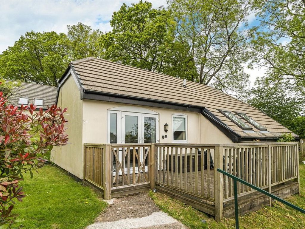 1 bed chalet for sale in Lakeview Rise, Highampton EX21, £50,000 Zoopla