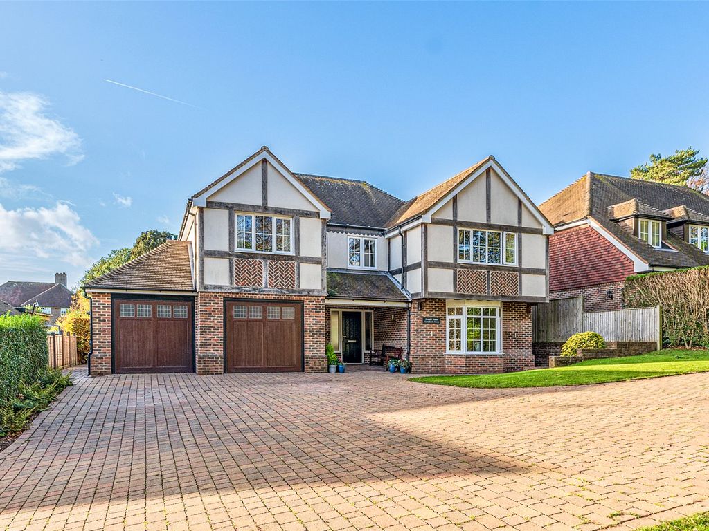 5 bed detached house for sale in Longlands Grove, Worthing, West Sussex