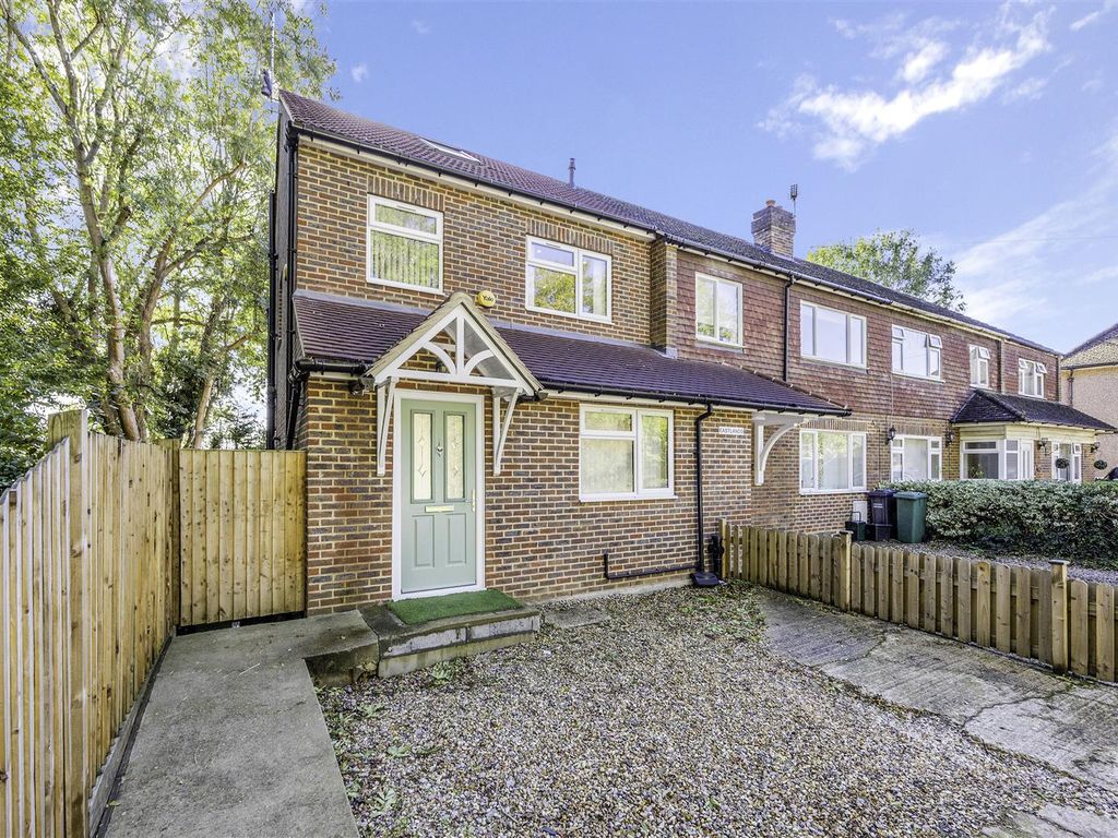 3 bed end terrace house for sale in Woodmansterne Street, Banstead SM7