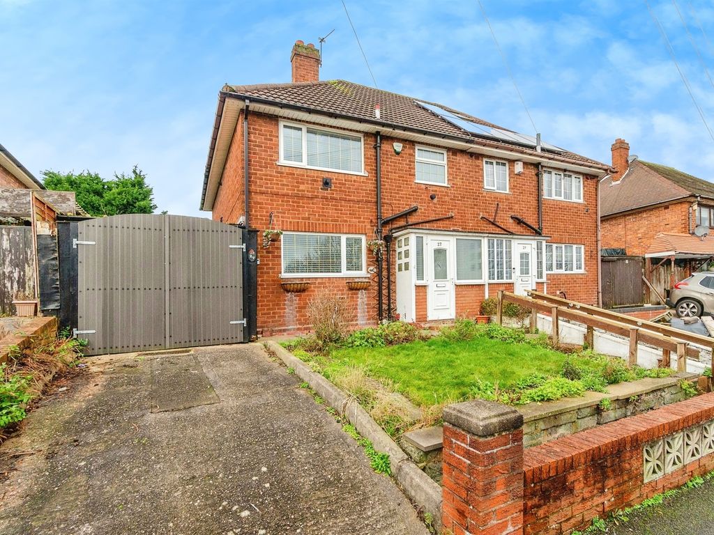3 bed semidetached house for sale in Crew Road, Wednesbury WS10, £