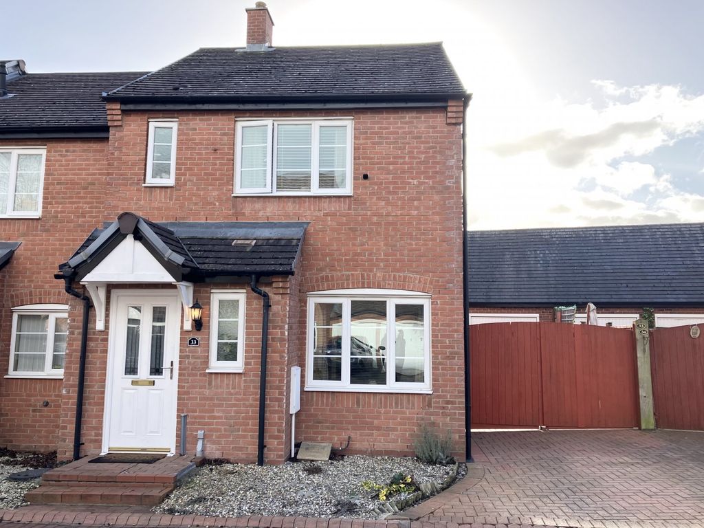 3 bed end terrace house for sale in Round House Park, Horsehay, Telford