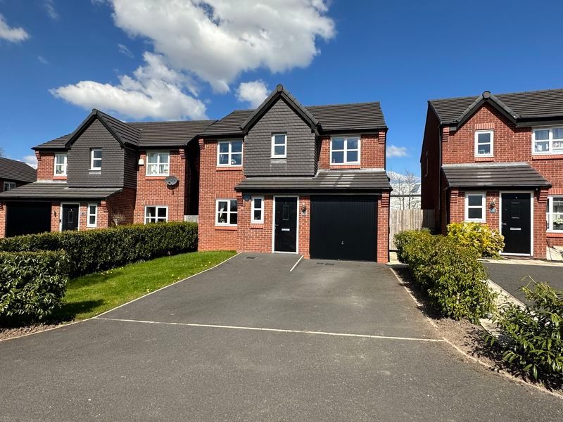 4 bed detached house for sale in Peak Forest Close, Hyde SK14 Zoopla