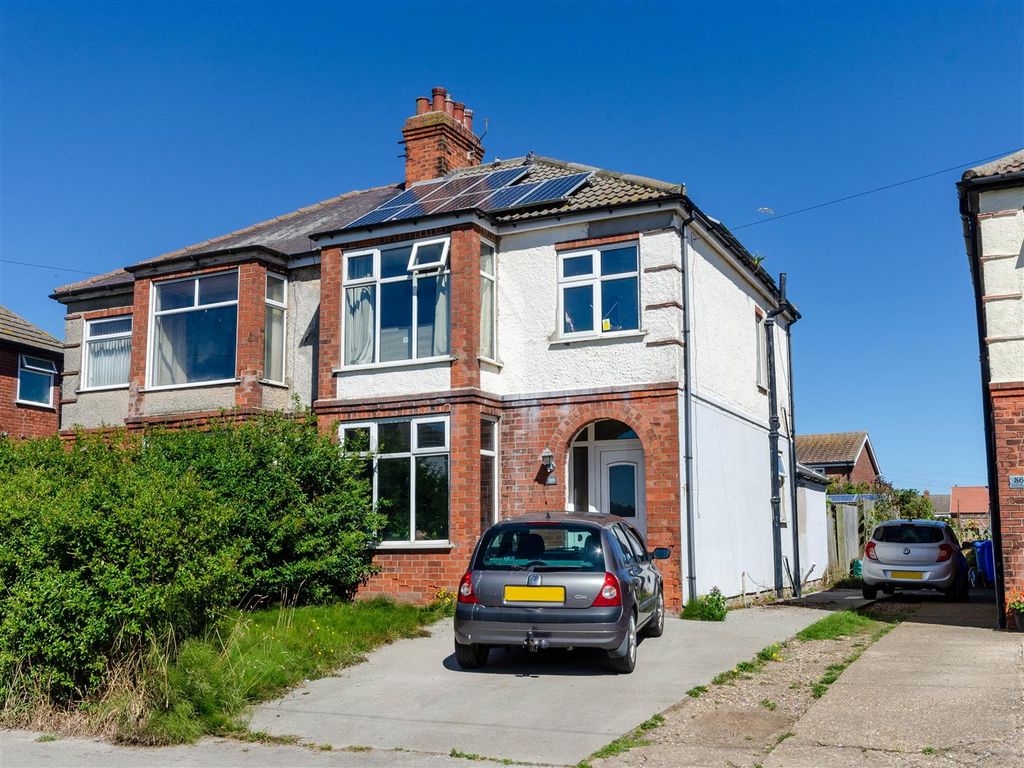 3 bed semidetached house for sale in North Road, Withernsea HU19 Zoopla