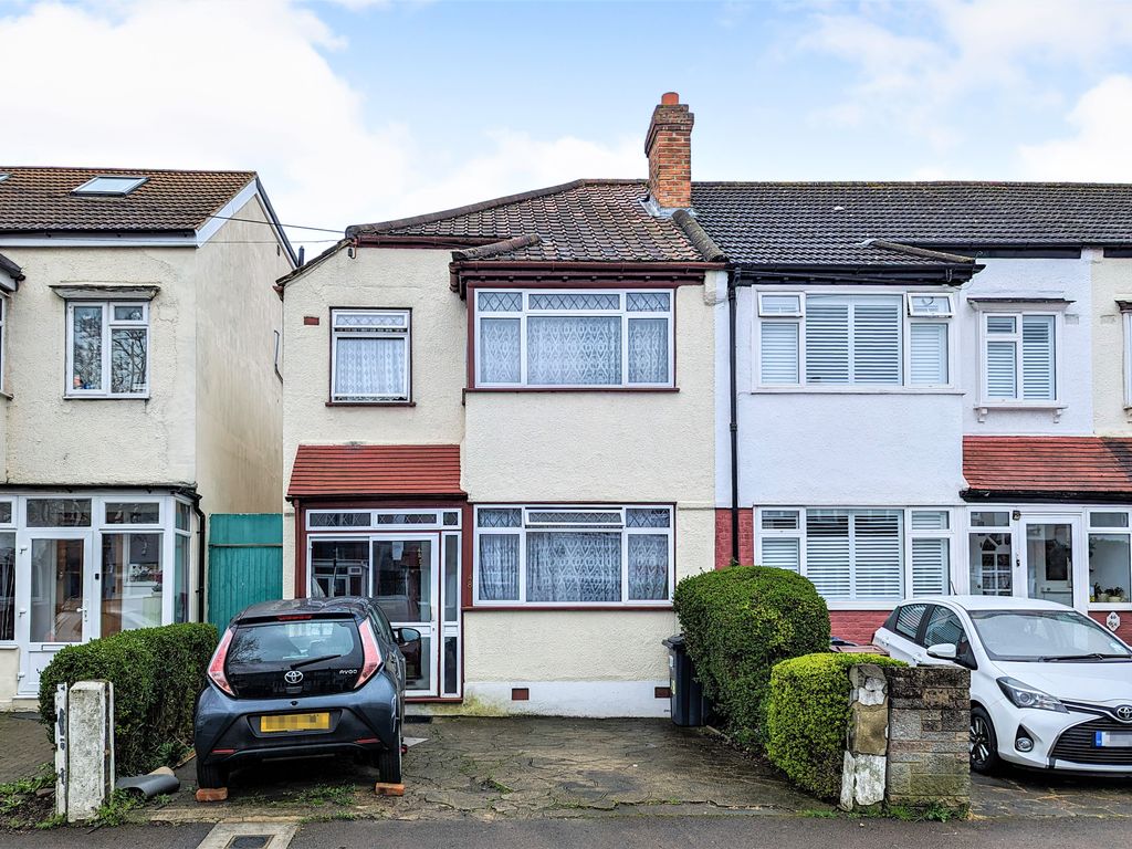 3 bed end terrace house for sale in Windermere Road, London SW16 Zoopla
