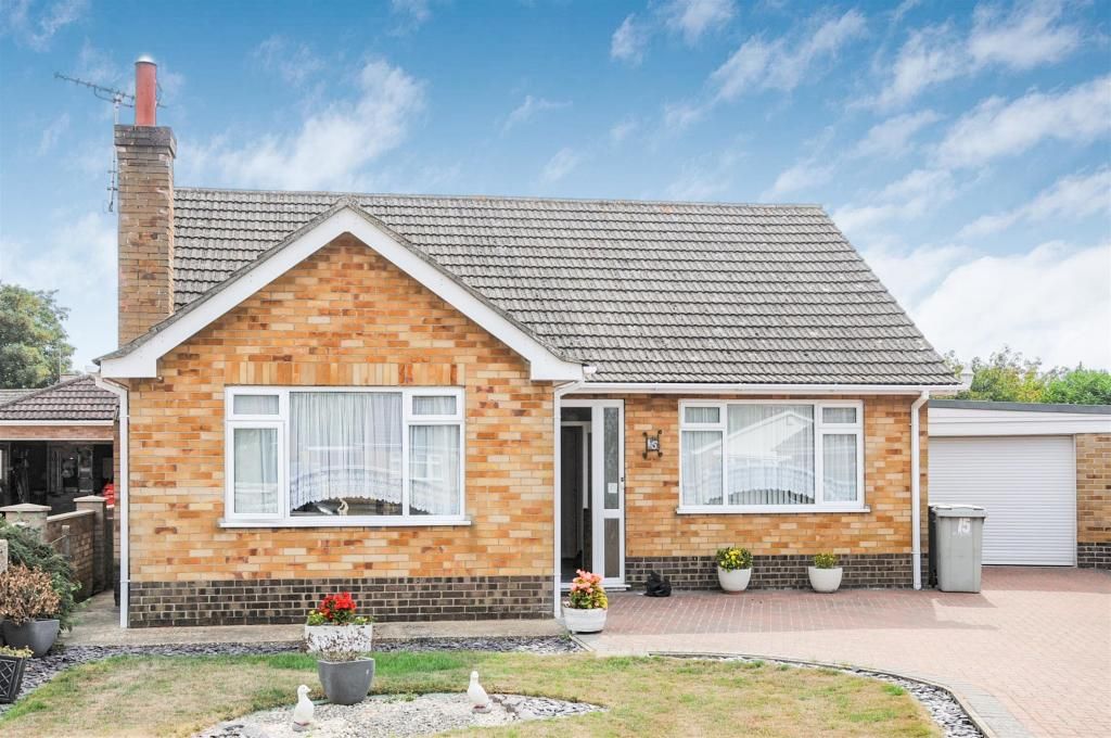 3 bed detached bungalow for sale in Winston Road, Spilsby PE23 Zoopla