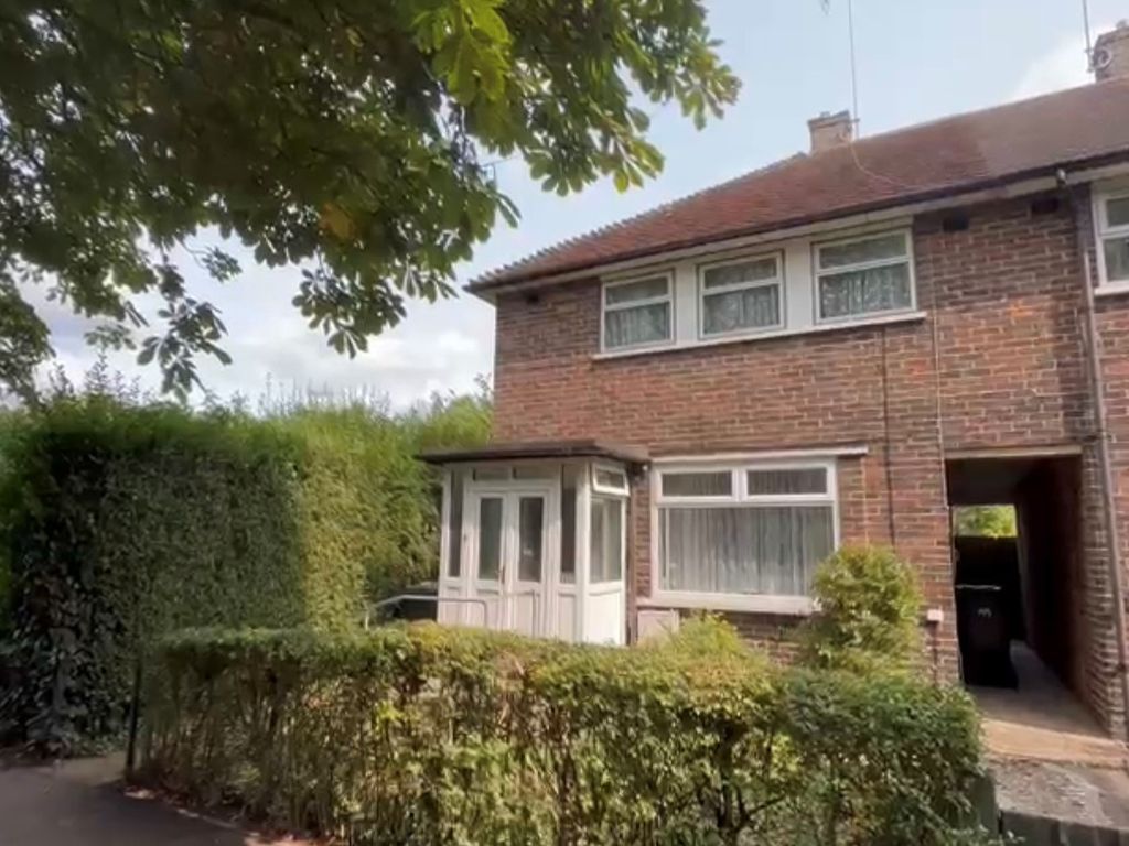 3 bed end terrace house for sale in Gateshead Road, Borehamwood WD6, £