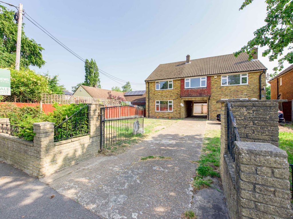 3 bed semidetached house for sale in Breakspear Road North, Harefield