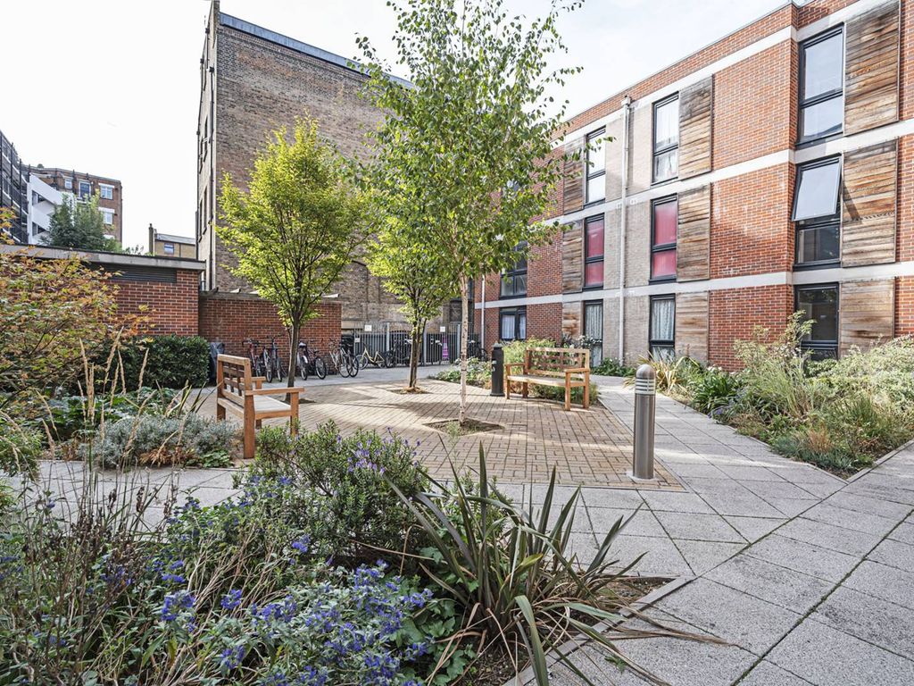 Carillon Court, Greatorex Street, Spitalfields, London E1