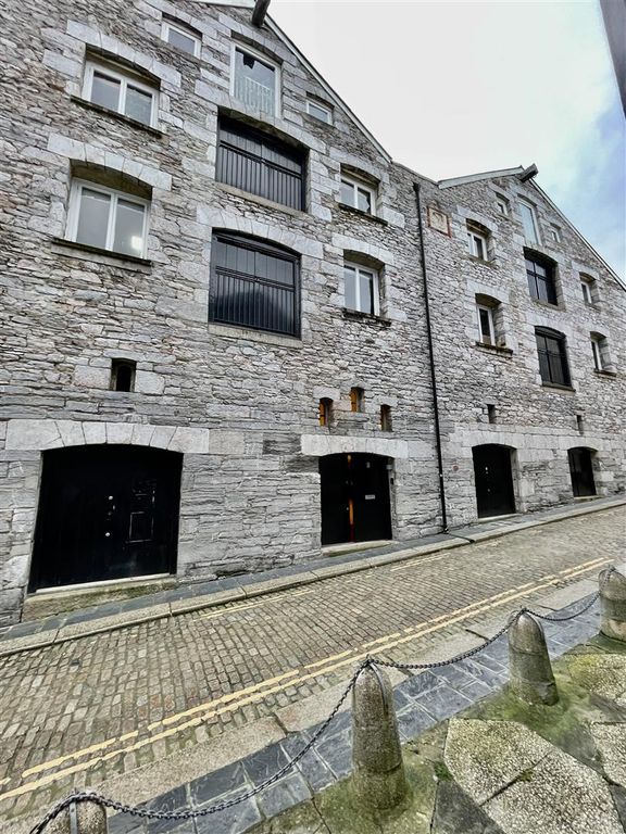 New Street, Plymouth PL1  