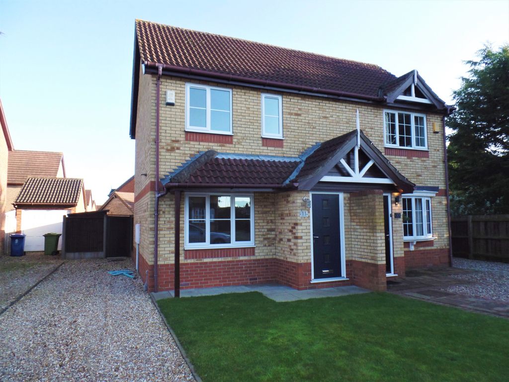 2 bed semidetached house to rent in Winster Close, Lincoln LN2, £795 pcm Zoopla