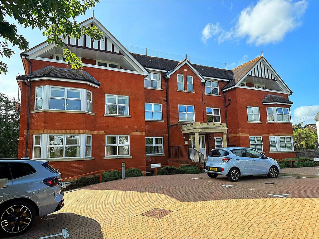 2 bed flat for sale in Cyprus Road, Exmouth, Devon EX8, £275,000 Zoopla