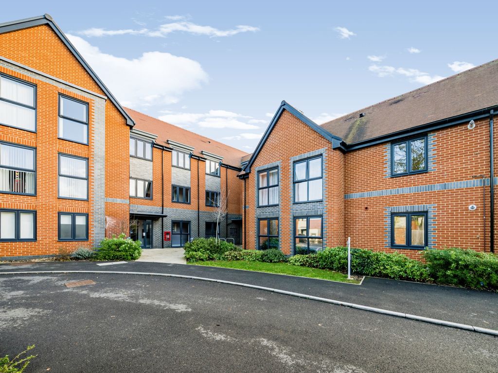 2 bed flat for sale in Barnaby Court, Wallingford OX10 Zoopla