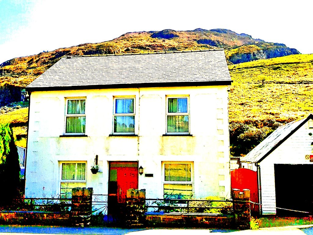 4 bed detached house for sale in Heol Manod Road, Gwynedd, Blaenau