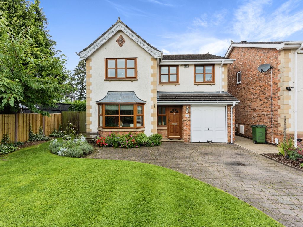 4 bed detached house for sale in Hartwell Grove, Stockport SK3, £